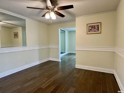 Living - 2313 Maple Ave, Macomb, IL 61455 photo 5 of 8