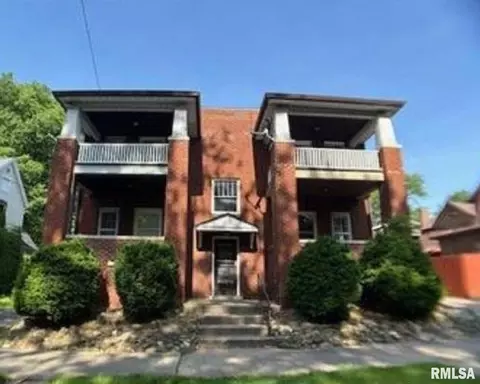 1317 N Ellis St, Peoria, IL 61606