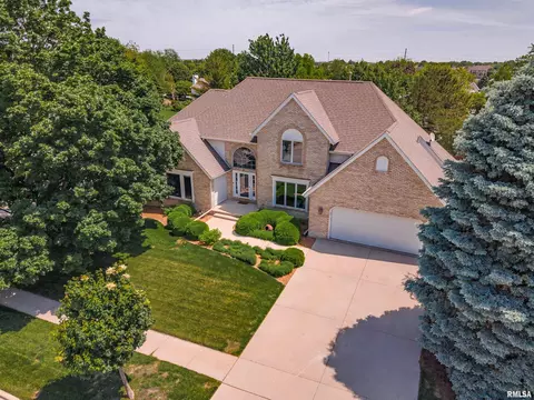 View/Area - 9 Red Stone Ct, Bloomington, IL 61704 photo 4 of 8