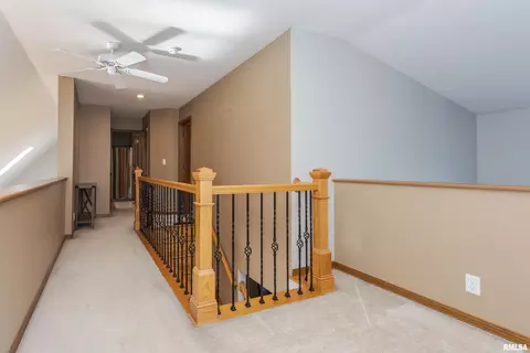 Entry Way - 9 Red Stone Ct, Bloomington, IL 61704 photo 6 of 6