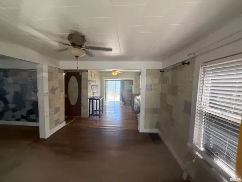 Other - 310 Forest St, Anna, IL 62906 photo 2 of 6