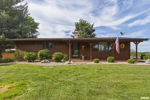 173 Wilkins Cir, Avon, IL 61415