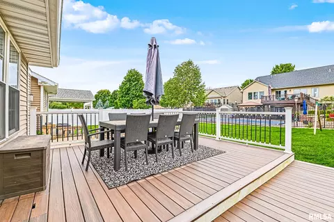 716 Simon St, Washington, IL 61571 photo 40