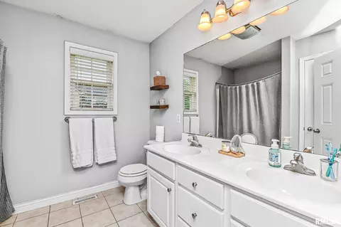 716 Simon St, Washington, IL 61571 photo 24