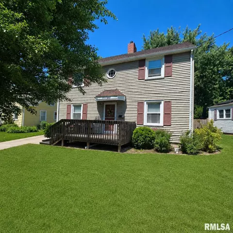 1615 W Gilbert Ave, Peoria, IL 61605