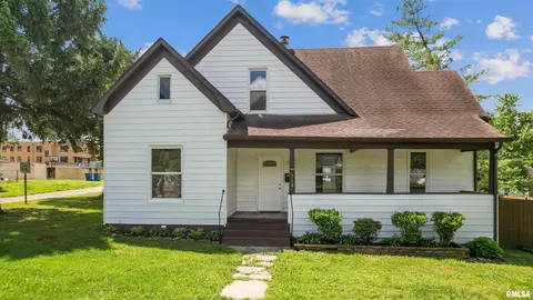 118 Kohler Ave, Anna, IL 62906