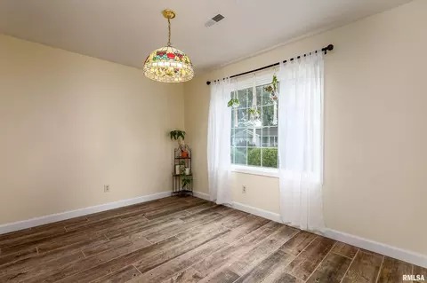Other - 804 E Marshall St, Marion, IL 62959 photo 1 of 9