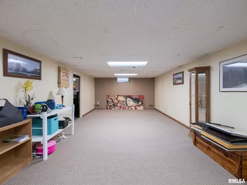 Other - 929 E Monroe St, Morton, IL 61550 photo 6 of 12