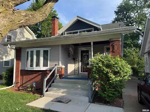 1928 W Ayres Ave, West Peoria, IL 61604