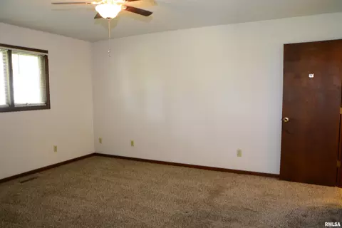 Bedroom - 1220 Maple Ave, Macomb, IL 61455 photo 1 of 4