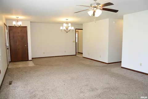 Living - 1220 Maple Ave, Macomb, IL 61455 photo 2 of 4