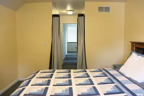 Bedroom - 1157 E Guth Rd, Washington, IL 61571 photo 7 of 14