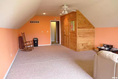 Bedroom - 1157 E Guth Rd, Washington, IL 61571 photo 4 of 14