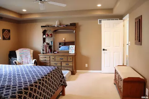 Bedroom - 1157 E Guth Rd, Washington, IL 61571 photo 1 of 14