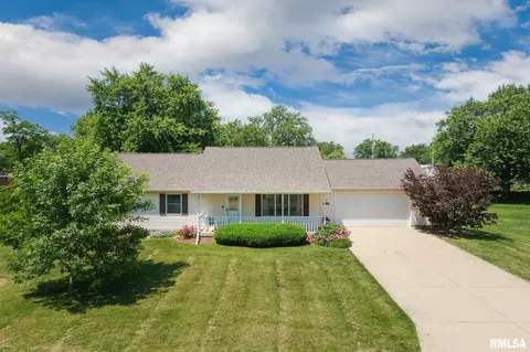265 Sheffield Rd, Groveland, IL 61535