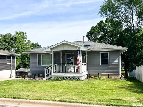 Other - 307 Tower St, Eureka, IL 61530 photo 1 of 9