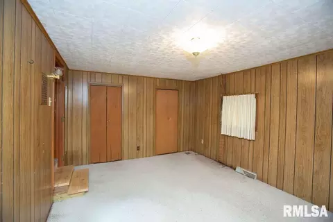 Living - 721 N Main St, Eureka, IL 61530 photo 4 of 4