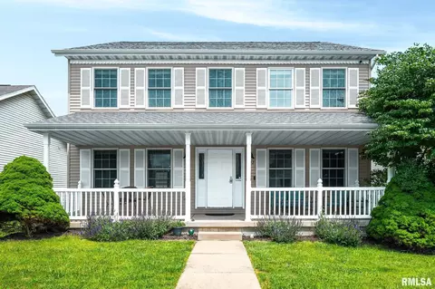 1102 Chippewa St, Normal, IL 61761