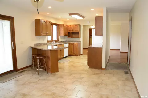 Kitchen - 225 Pinecrest Dr, Macomb, IL 61455 photo 1 of 4