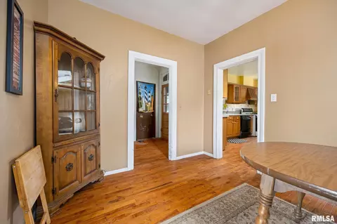 Entry Way - 8310 N Jackson St, Edwards, IL 61528 photo 3 of 4