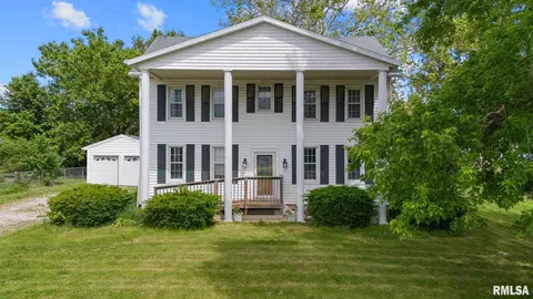 8310 N Jackson St, Edwards, IL 61528