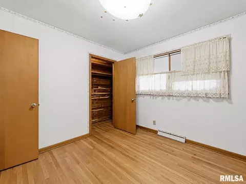 Bedroom - 3 Wilmette Dr, Normal, IL 61761 photo 4 of 7
