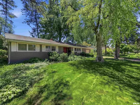 Exterior - 3 Wilmette Dr, Normal, IL 61761 photo 2 of 7