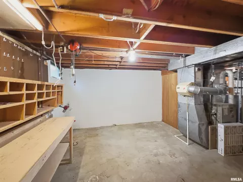 Other - 3 Wilmette Dr, Normal, IL 61761 photo 3 of 4