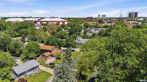 View/Area - 3 Wilmette Dr, Normal, IL 61761 photo 2 of 2