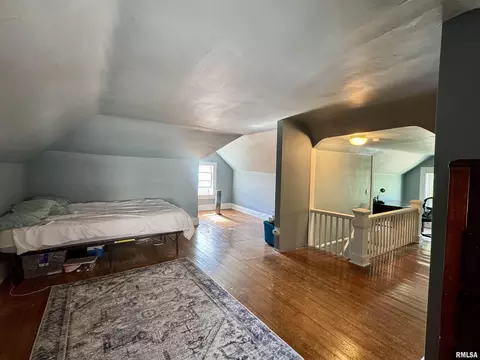 Bedroom - 321 W Jefferson St, Macomb, IL 61455 photo 3 of 3