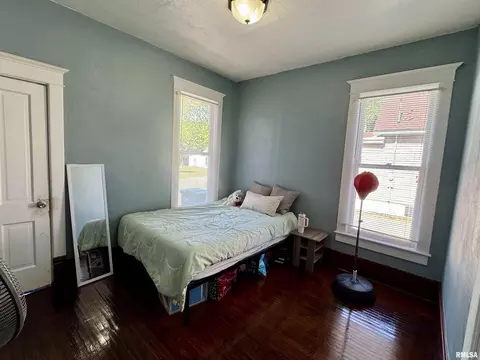 Bedroom - 321 W Jefferson St, Macomb, IL 61455 photo 1 of 3