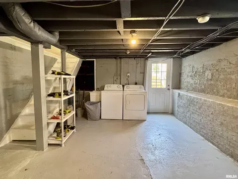 Other - 321 W Jefferson St, Macomb, IL 61455 photo 5 of 10