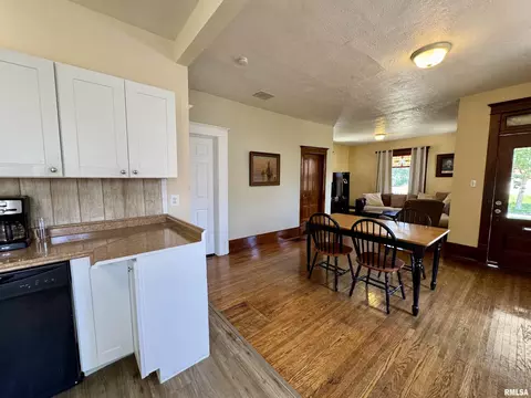 Other - 321 W Jefferson St, Macomb, IL 61455 photo 2 of 10