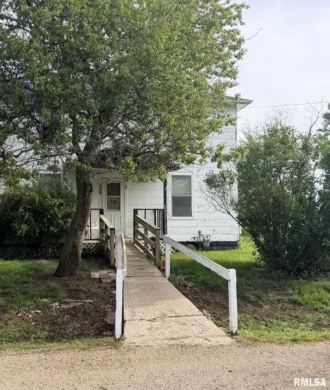 901 E Partridge St, Metamora, IL 61548