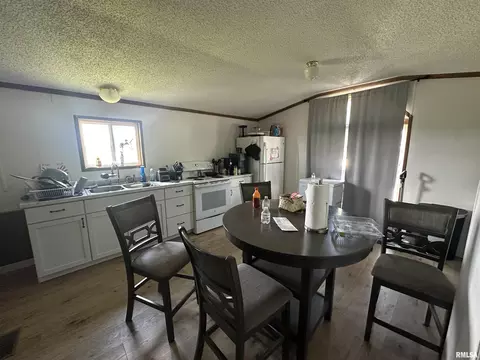 Kitchen - 37 Ava Rd, Murphysboro, IL 62966 photo 1 of 1