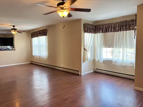 501 Morgan St, Anna, IL 62906 photo 23