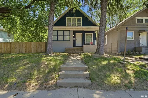 2216 N North St, Peoria, IL 61604