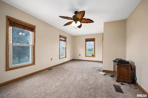 Bedroom - 1014 Bricktown Rd, Lowpoint, IL 61545 photo 8 of 9