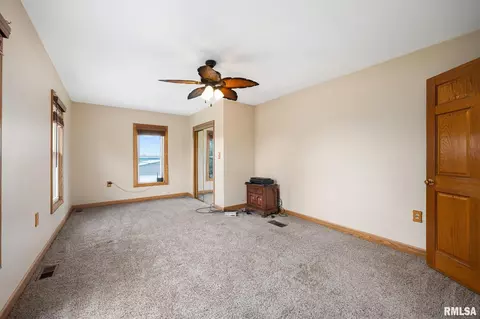 Bedroom - 1014 Bricktown Rd, Lowpoint, IL 61545 photo 7 of 9
