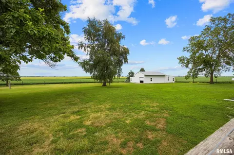 Exterior - 1014 Bricktown Rd, Lowpoint, IL 61545 photo 14 of 14