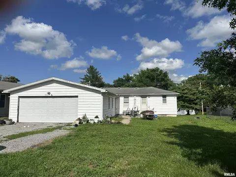 625 N 9th St, Murphysboro, IL 62966