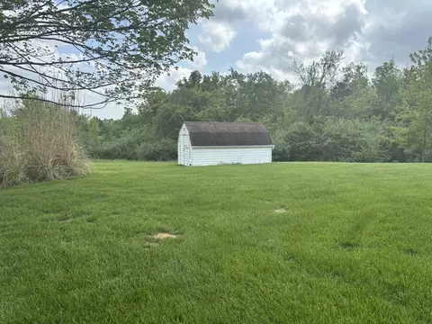 Exterior - 208 Holly Ter, Anna, IL 62906 photo 6 of 6