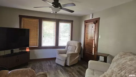 Other - 1055 Elm St, Canton, IL 61520 photo 10 of 12