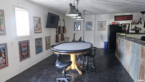 Other - 1055 Elm St, Canton, IL 61520 photo 4 of 12
