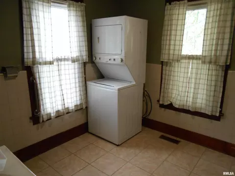 Other - 220 E Main St, Good Hope, IL 61438 photo 3 of 8