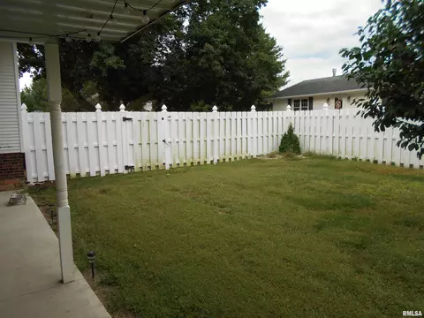 Exterior - 220 E Main St, Good Hope, IL 61438 photo 7 of 11