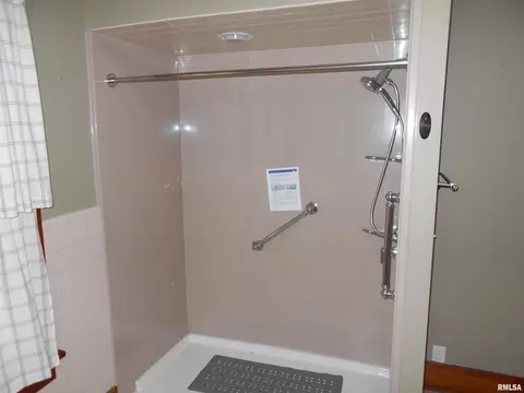 Bath - 220 E Main St, Good Hope, IL 61438 photo 1 of 1