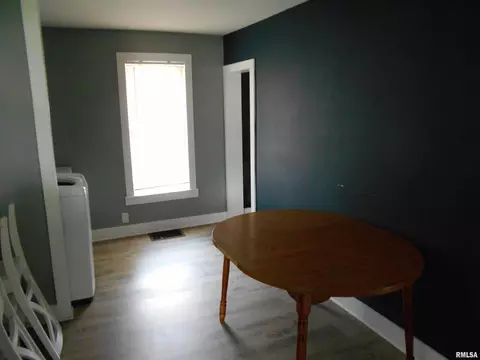 Dining - 281 E Mechanic St, Ipava, IL 61441 photo 1 of 1