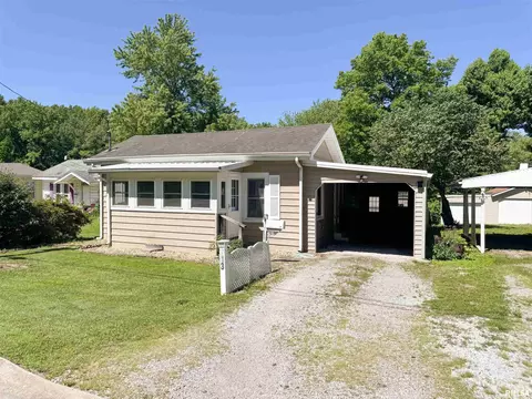 713 N 23rd St, Murphysboro, IL 62966