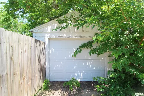 Other - 721 E Seneca Pl, Peoria, IL 61603 photo 5 of 5